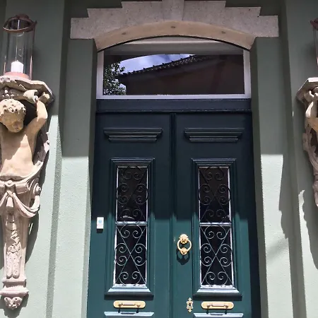 Konukevi Chalet 1892 *