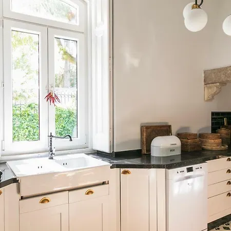 Chalet 1892 * Sintra