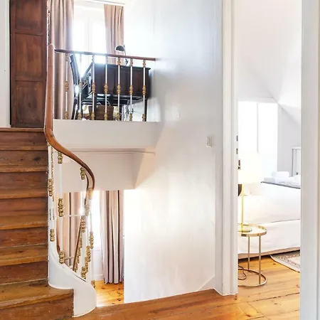 Konukevi Chalet 1892 *