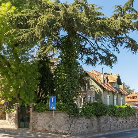 Chalet 1892 Konukevi Sintra